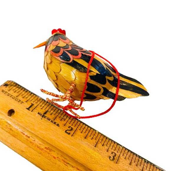 Adorable vintage wheatstraw Chicken Christmas ornament - Picture 2 of 4